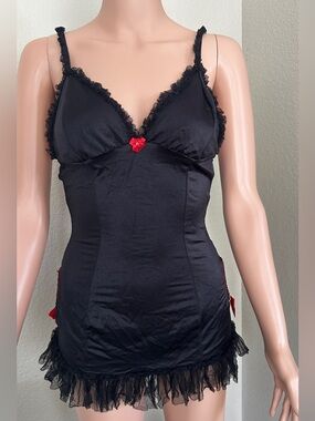 Vintage Frederick's of Hollywood Black Chemise with Red Heart and Bow Accents